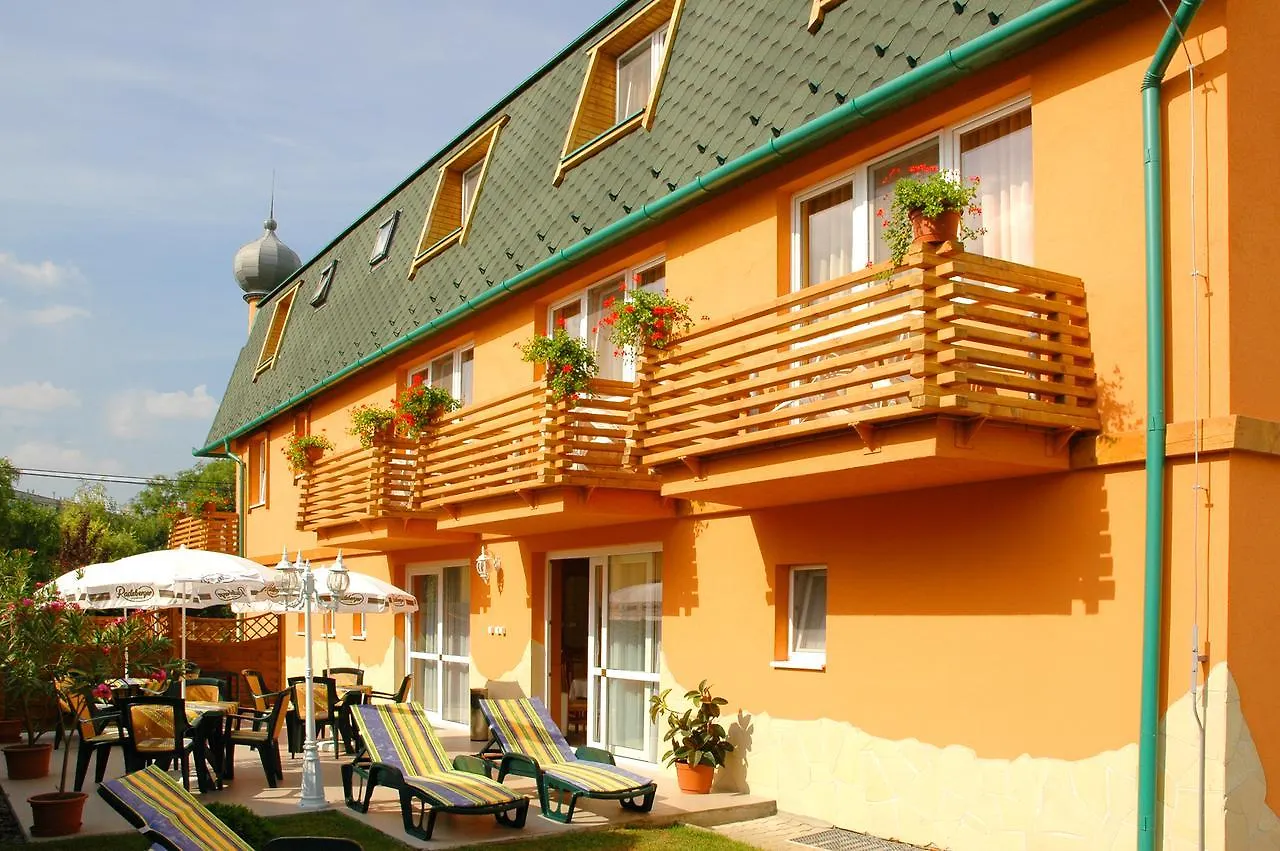 Karadi Hotel Hajduszoboszlo